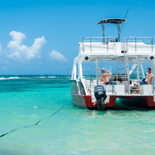 Shared Isla Catalina Tour on our Luxury Catamaran